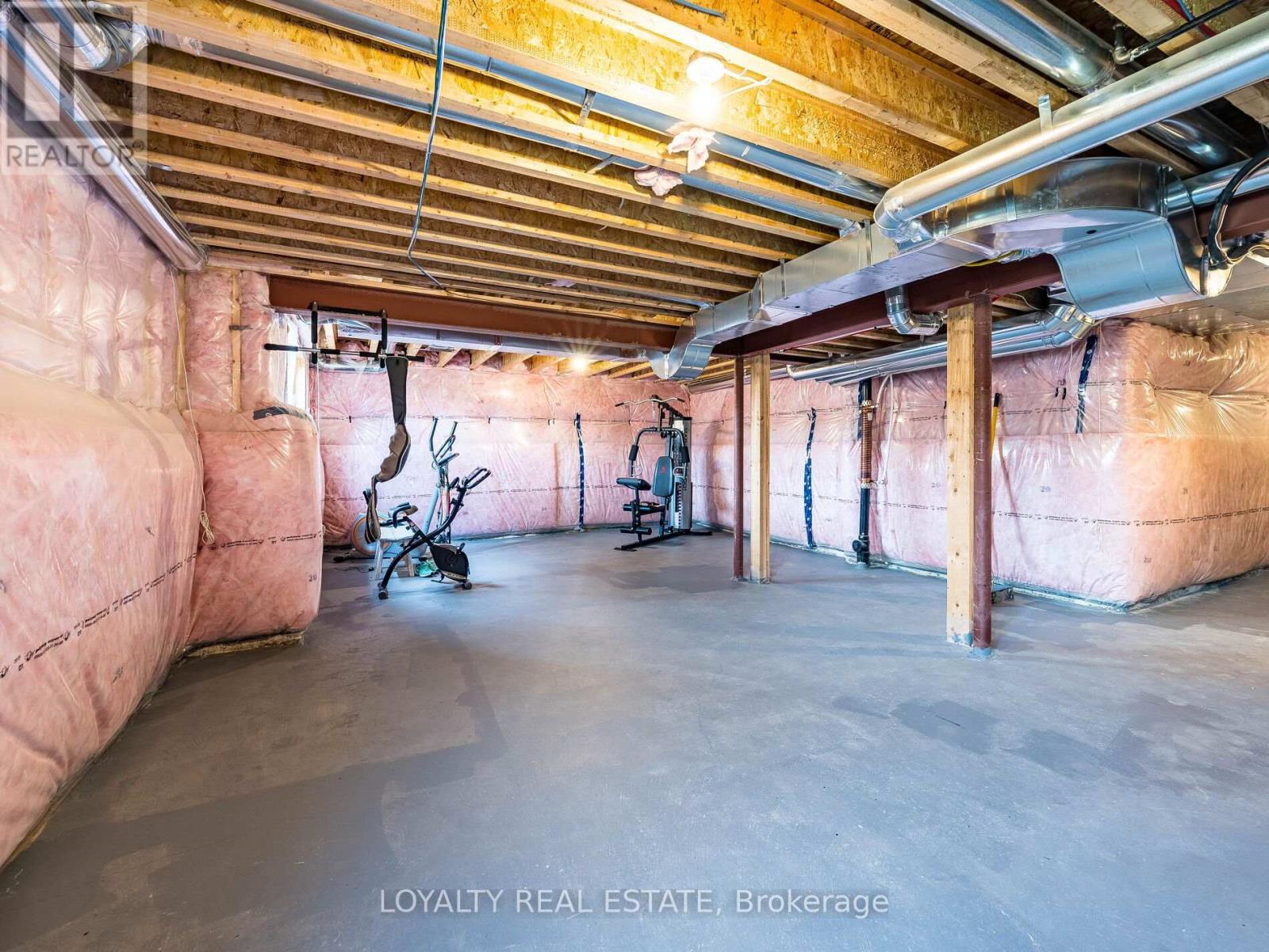 Photo 25 of 12 Wainwright Drive, Brampton ON