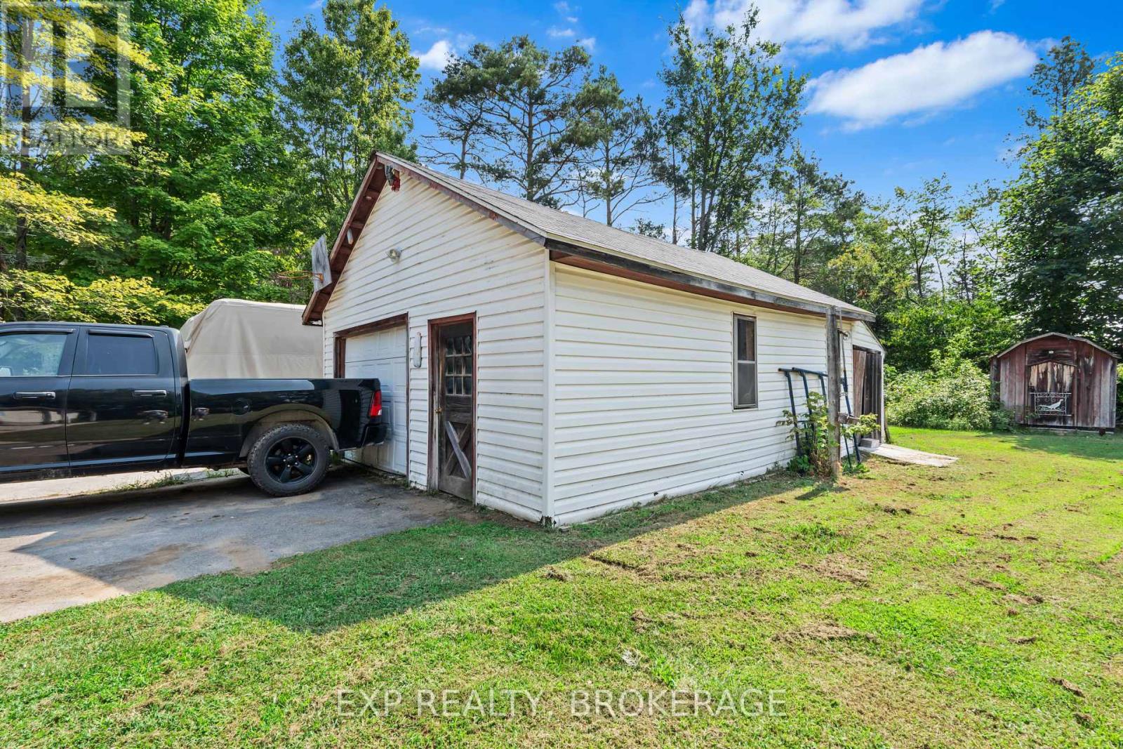 Photo 16 of 4 Denison Drive, Addington Highlands ON