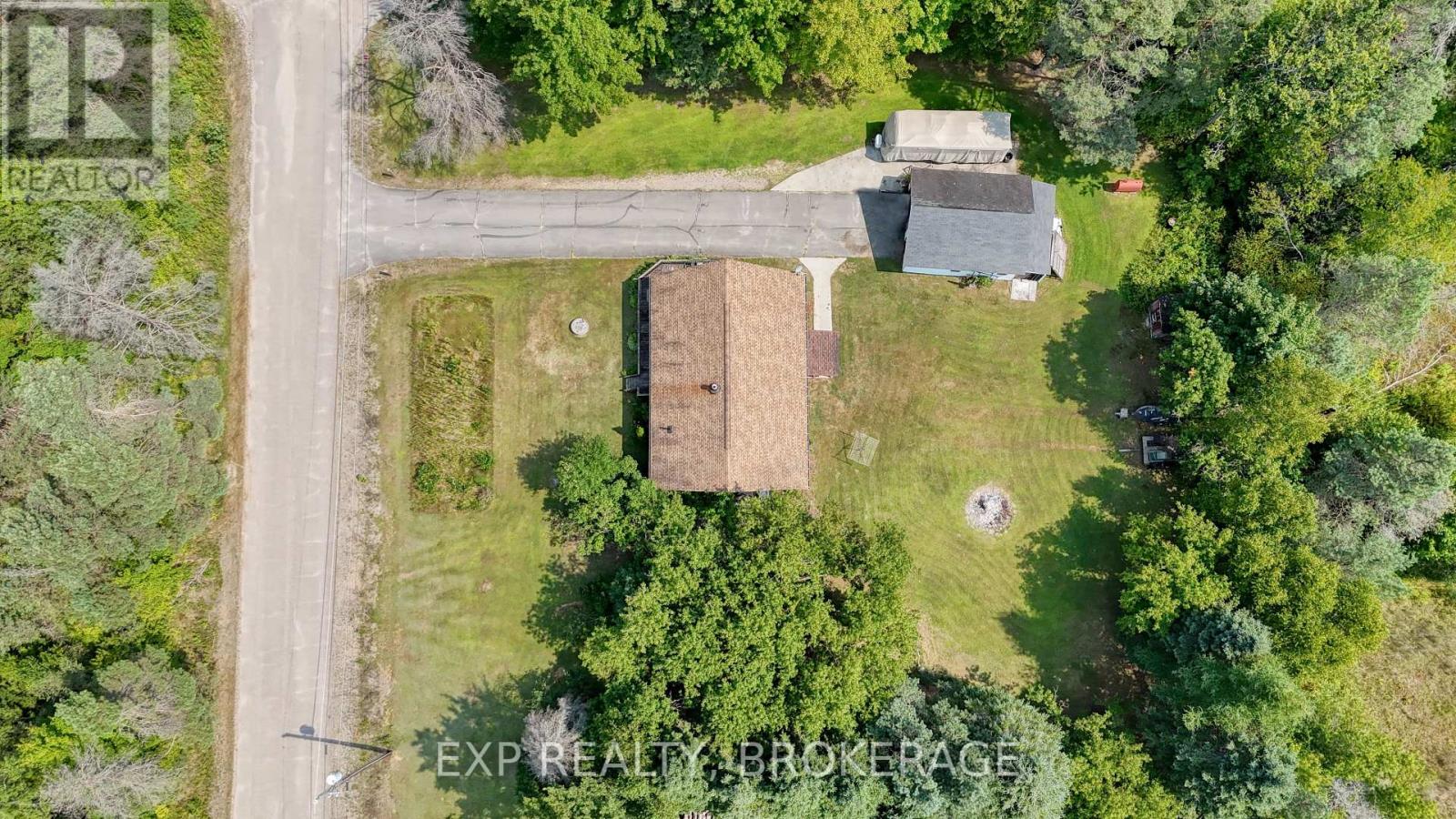 Photo 8 of 4 Denison Drive, Addington Highlands ON