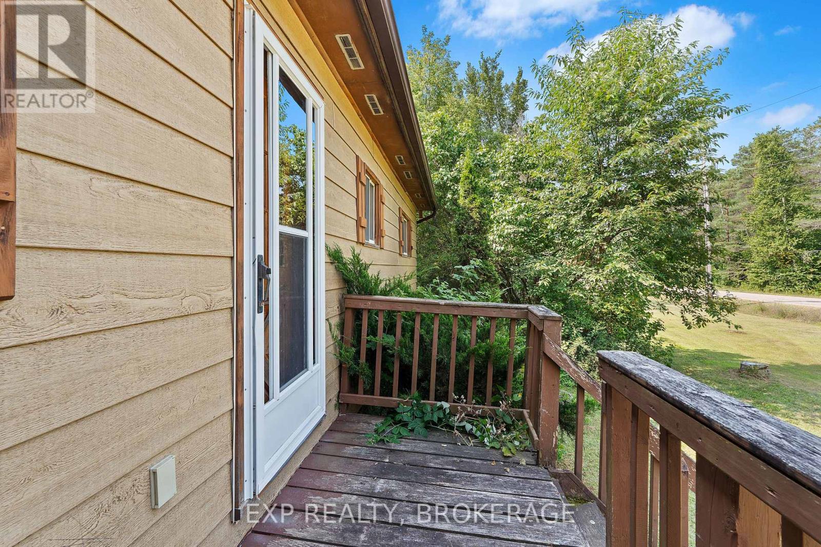 Photo 37 of 4 Denison Drive, Addington Highlands ON