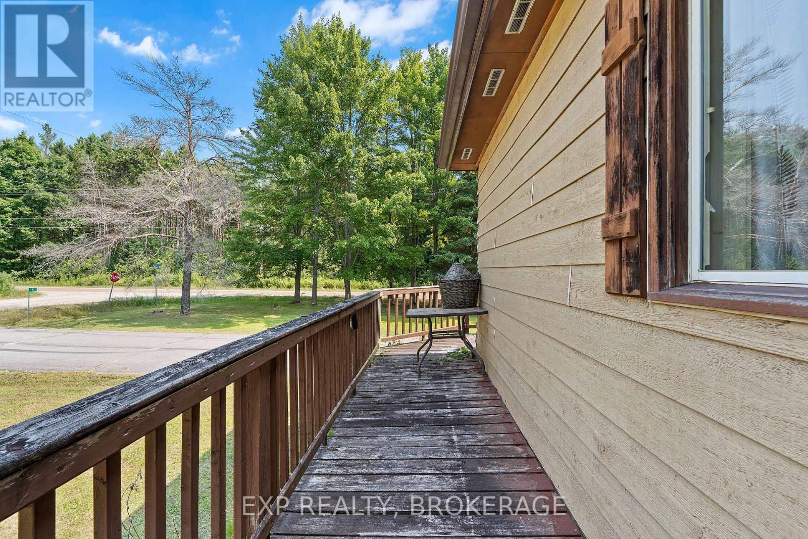 Photo 30 of 4 Denison Drive, Addington Highlands ON