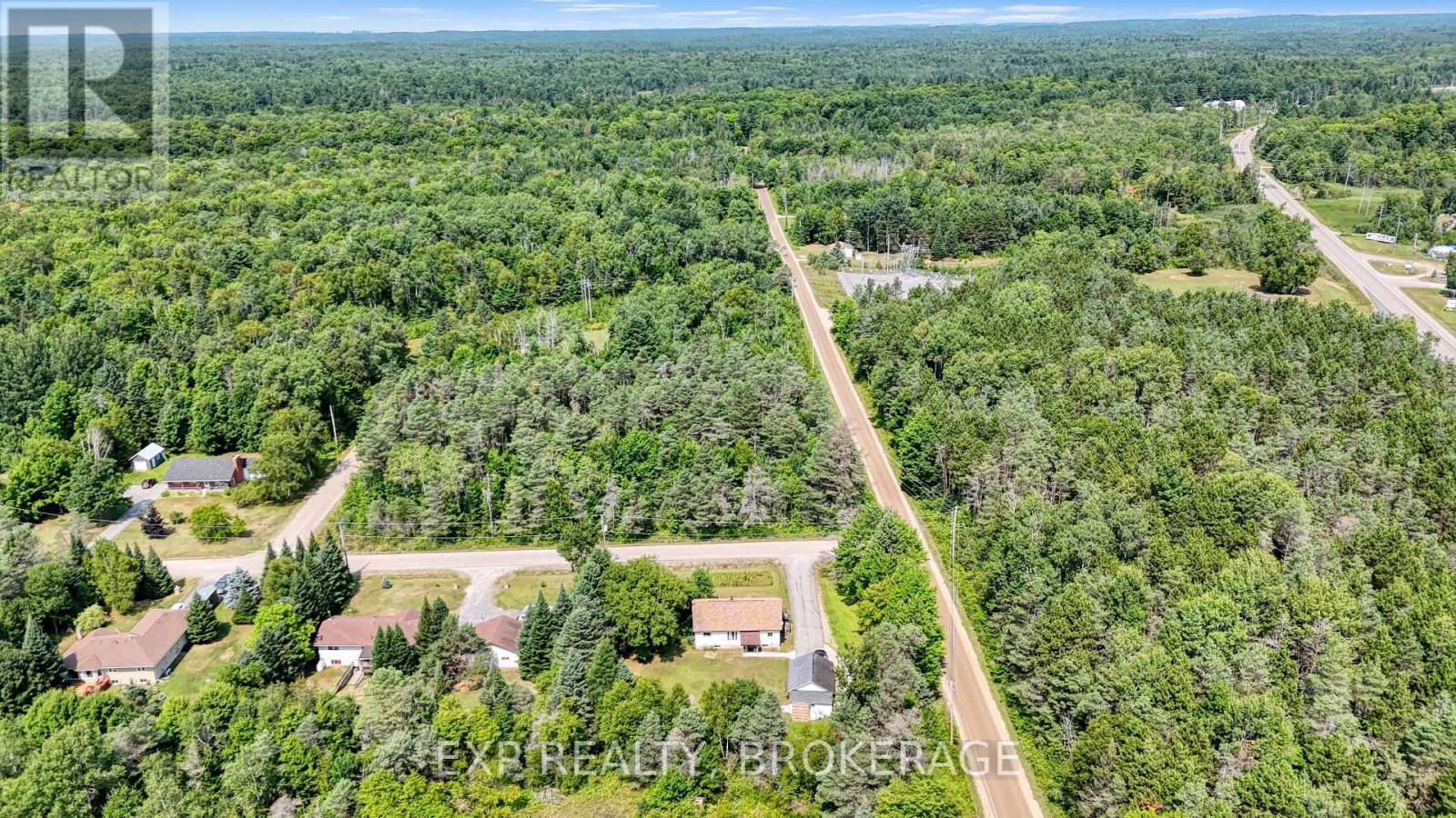 Photo 50 of 4 Denison Drive, Addington Highlands ON