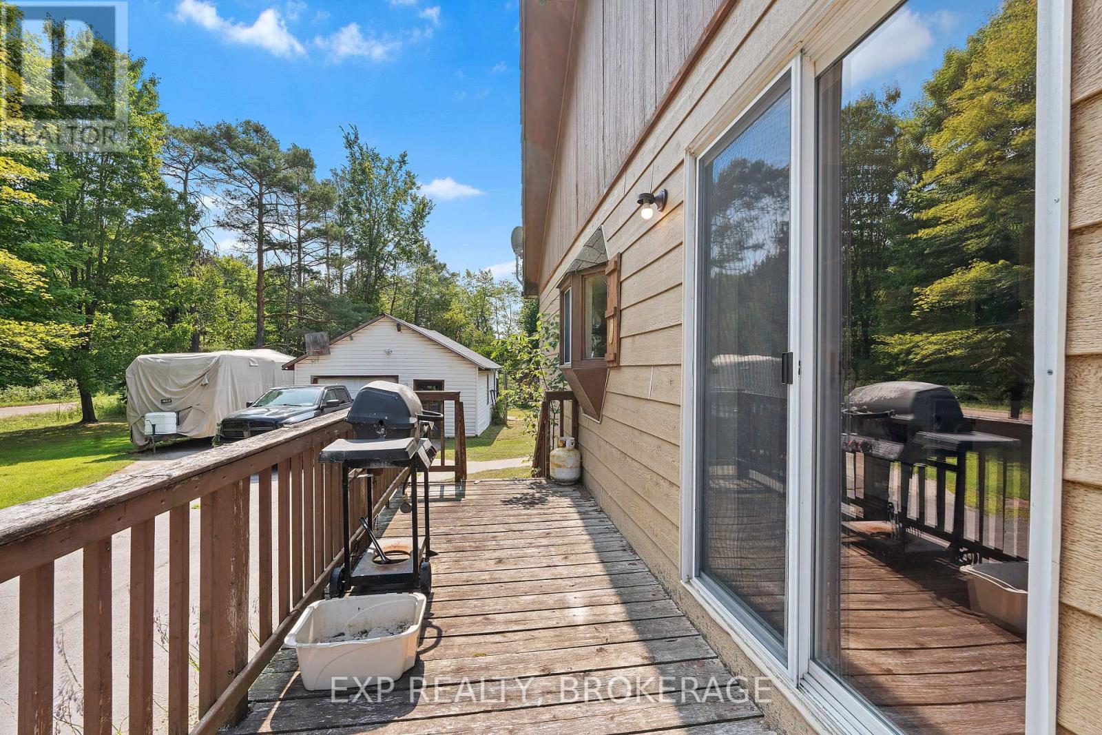 Photo 19 of 4 Denison Drive, Addington Highlands ON