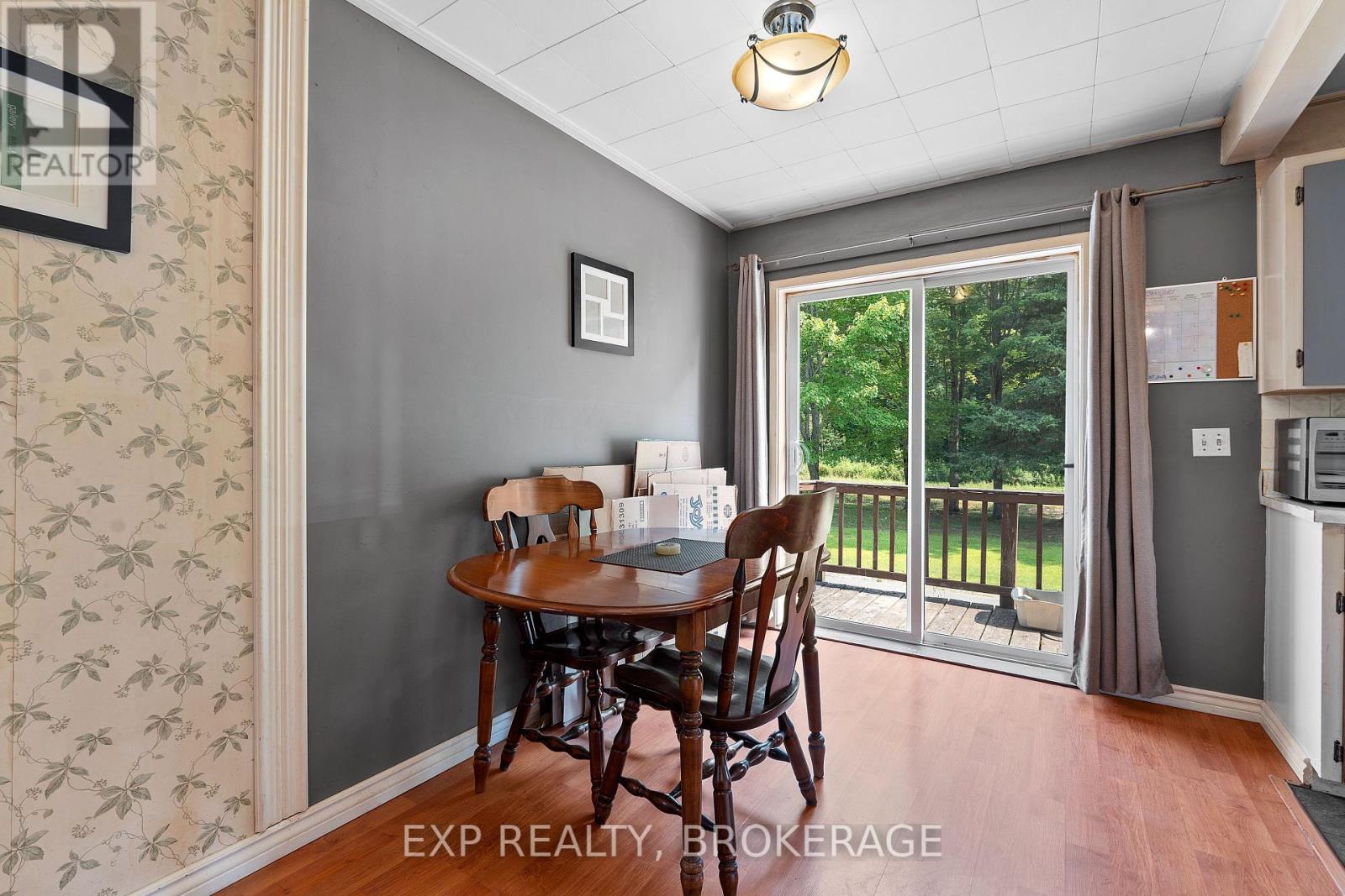 Photo 43 of 4 Denison Drive, Addington Highlands ON