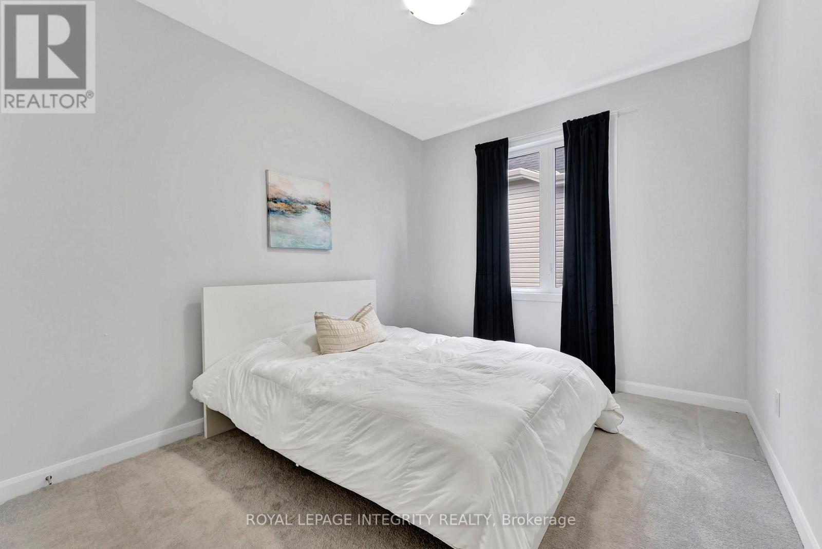 Photo 1 of 11 Ascari Road, Ottawa ON