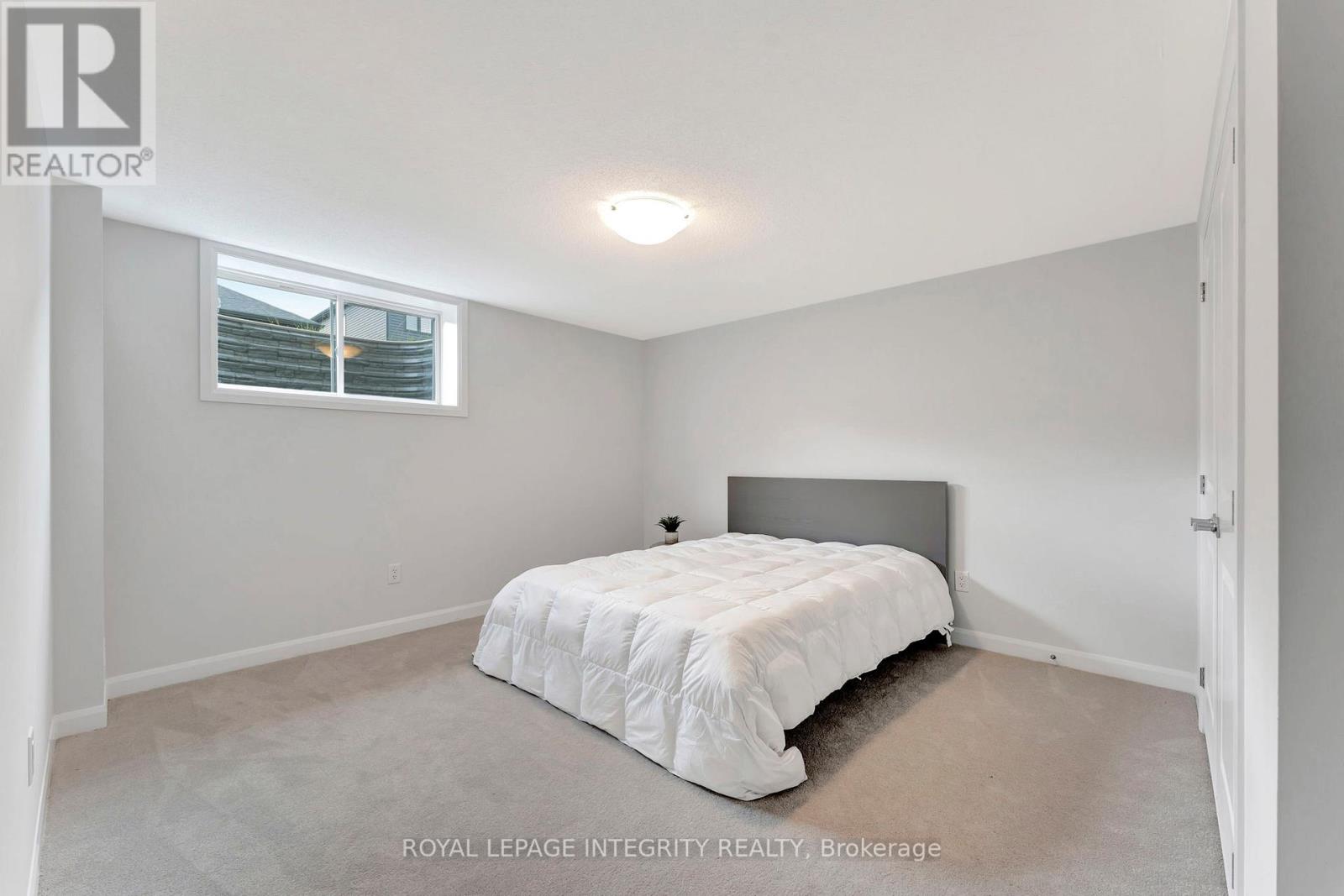 Photo 17 of 11 Ascari Road, Ottawa ON