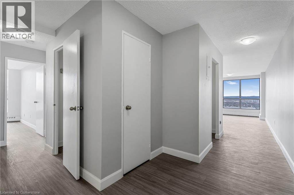 Photo 6 of 150 Charlton Avenue E Unit 3308, Hamilton ON