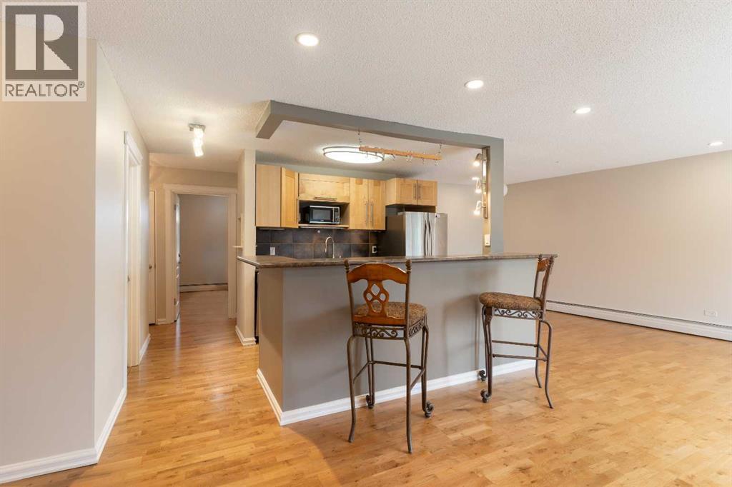 Single Family House for Sale in   Cedar Crescent SW Spruce Cliff Calgary 