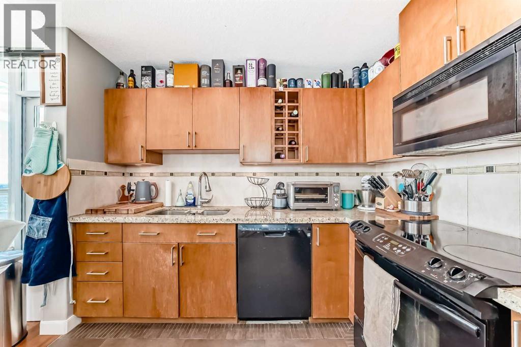 Photo 15 of 2202 77 Spruce Place Sw, Calgary AB