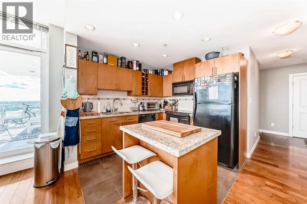 Photo 2 of 2202 77 Spruce Place Sw, Calgary AB