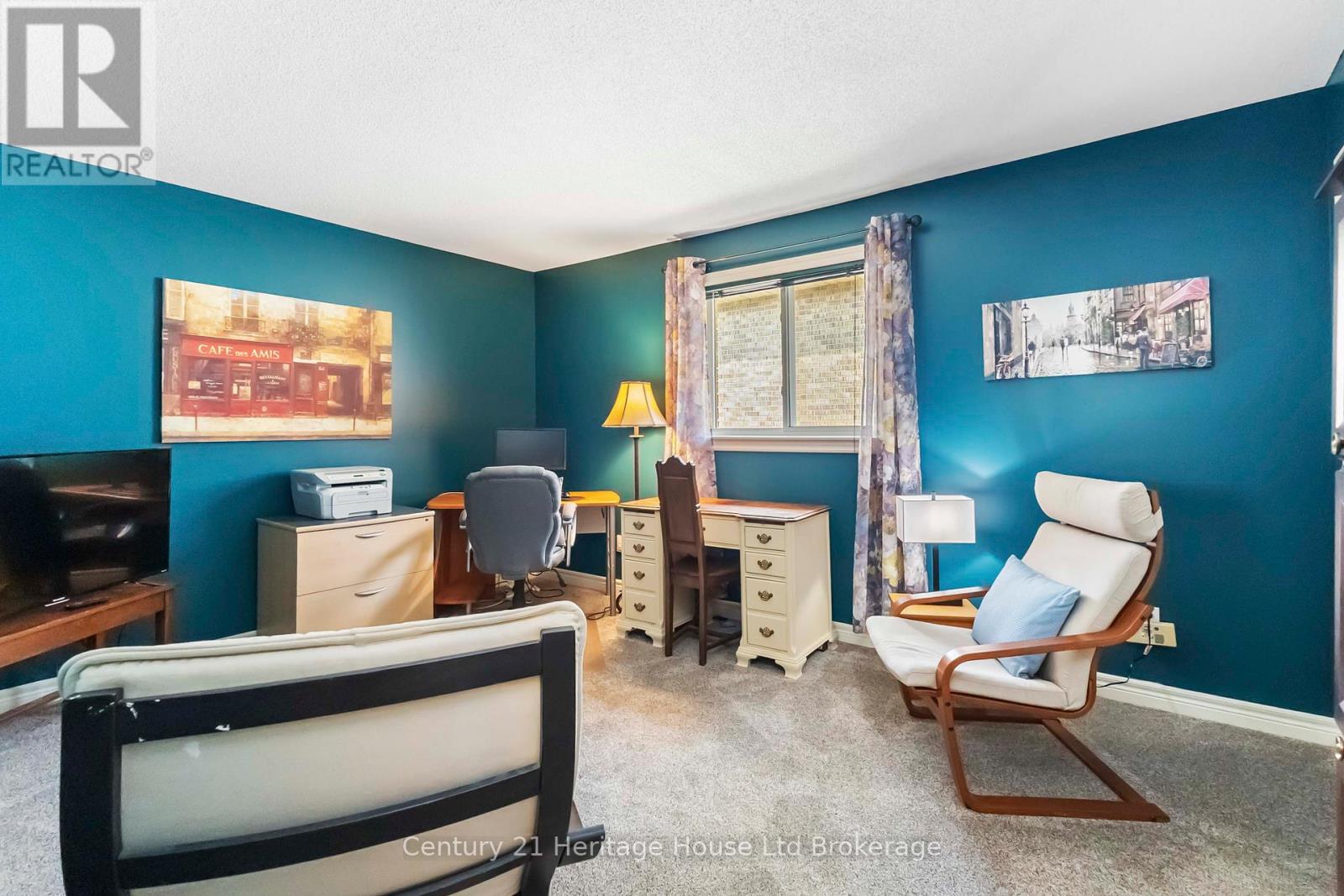 Photo 22 of 739 Thornwood Drive, London North ON