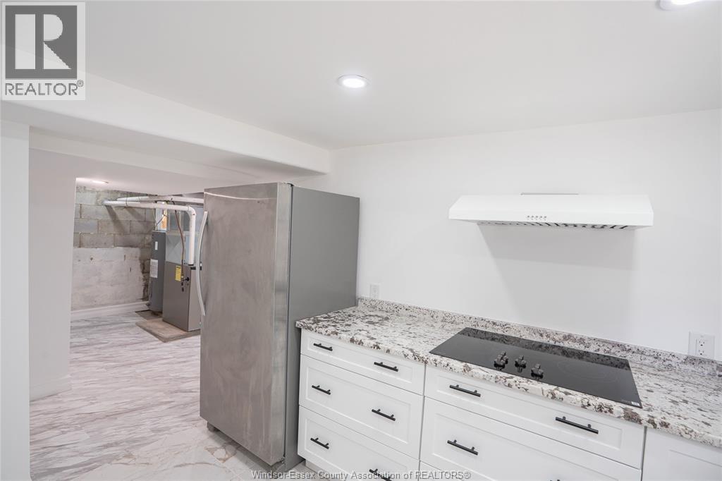 Photo 24 of 816 Dougall Avenue, Windsor ON