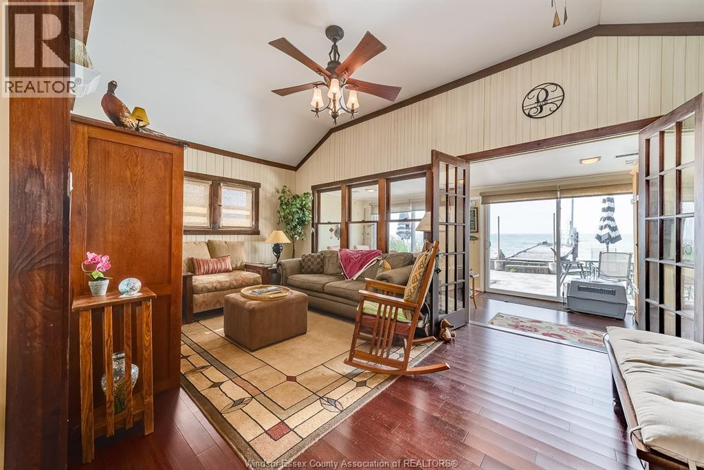 Photo 17 of 499 Lakeside Drive, Harrow ON