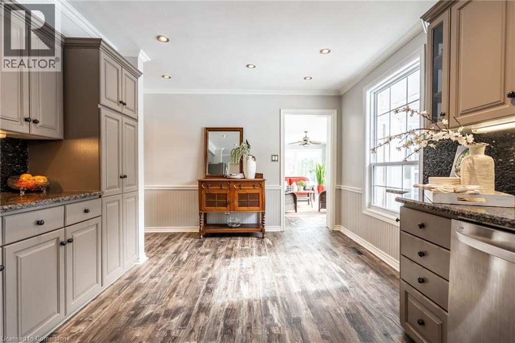 Photo 18 of 1 Acredale Drive, Carlisle ON