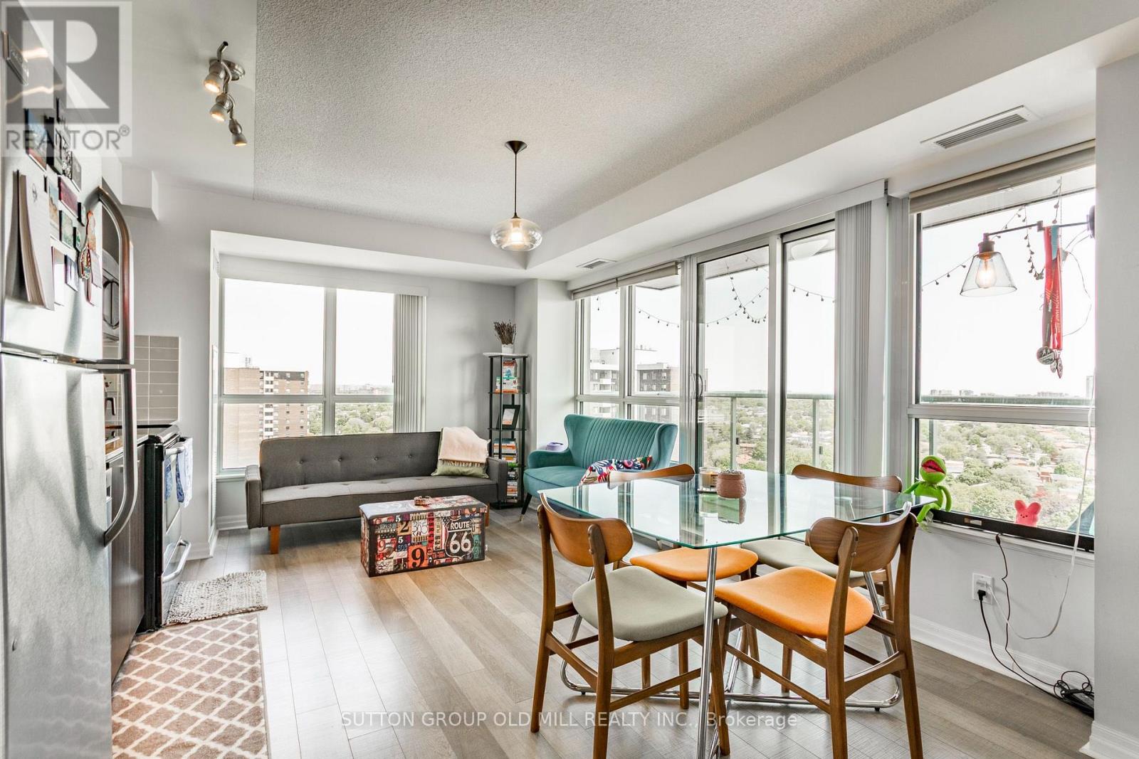 Photo 21 of 1909 2015 Sheppard Avenue E, Toronto ON