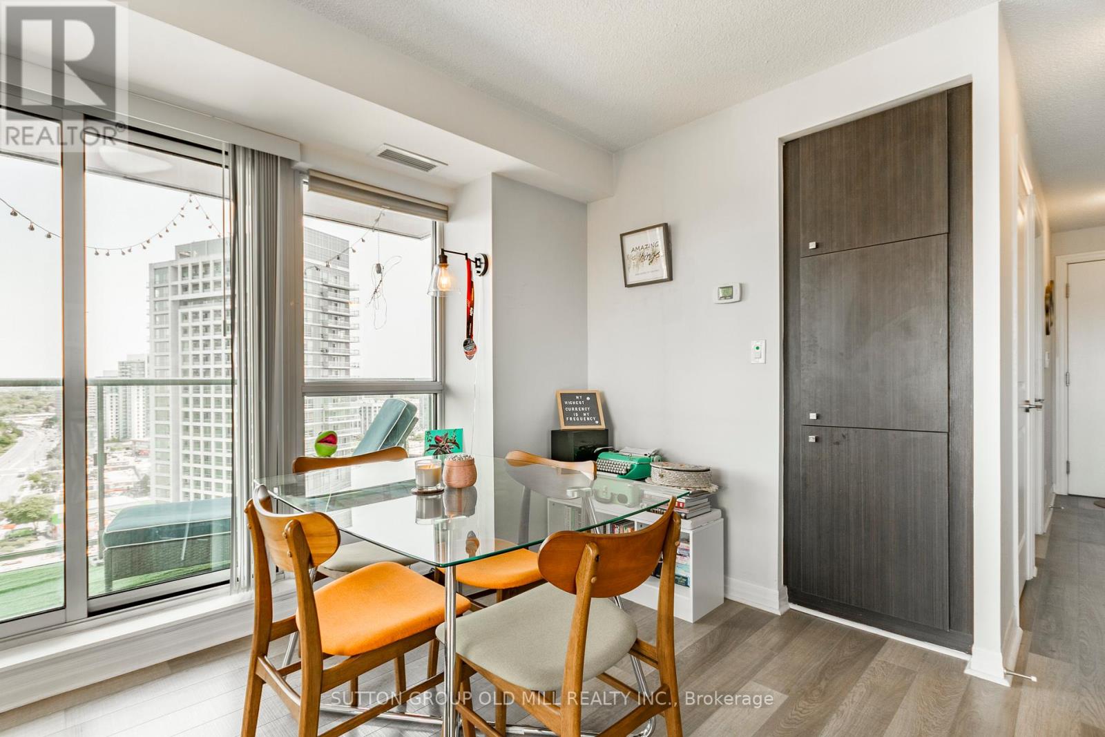 Photo 17 of 1909 2015 Sheppard Avenue E, Toronto ON