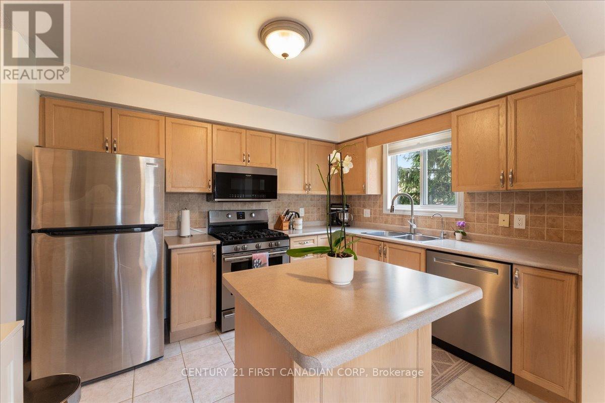 Photo 10 of 1 40 Braemar Avenue, Haldimand ON