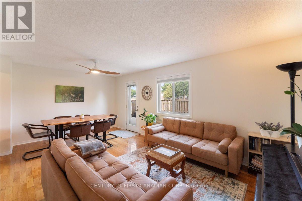 Photo 17 of 1 40 Braemar Avenue, Haldimand ON