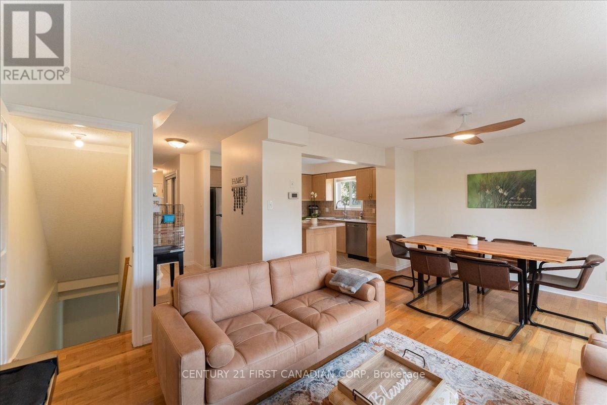 Photo 18 of 1 40 Braemar Avenue, Haldimand ON