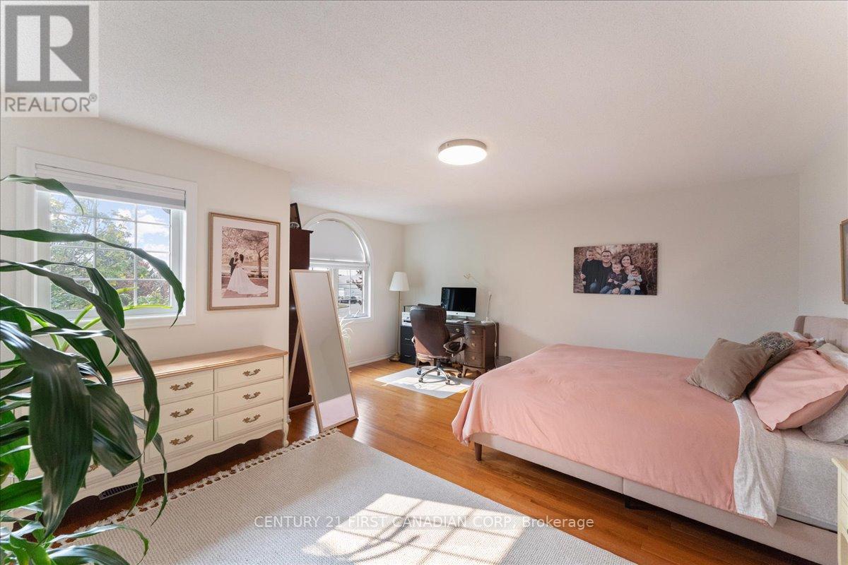 Photo 21 of 1 40 Braemar Avenue, Haldimand ON