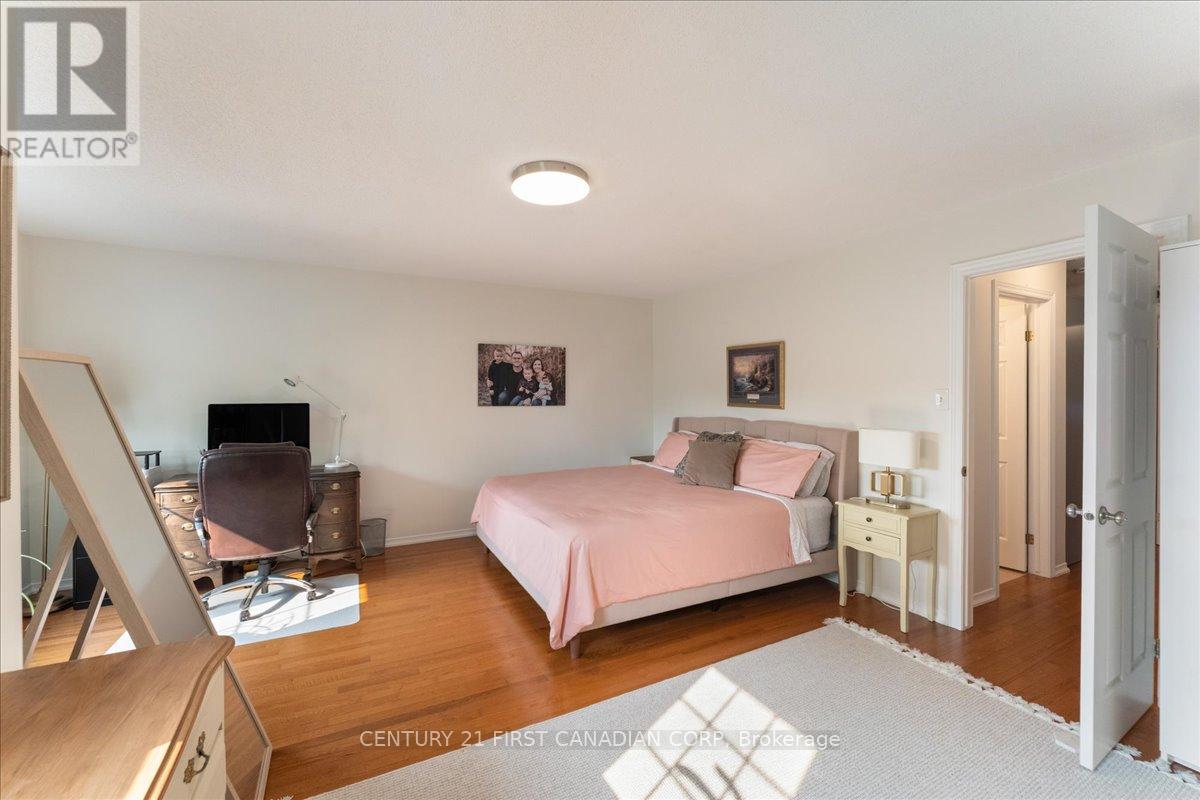 Photo 22 of 1 40 Braemar Avenue, Haldimand ON