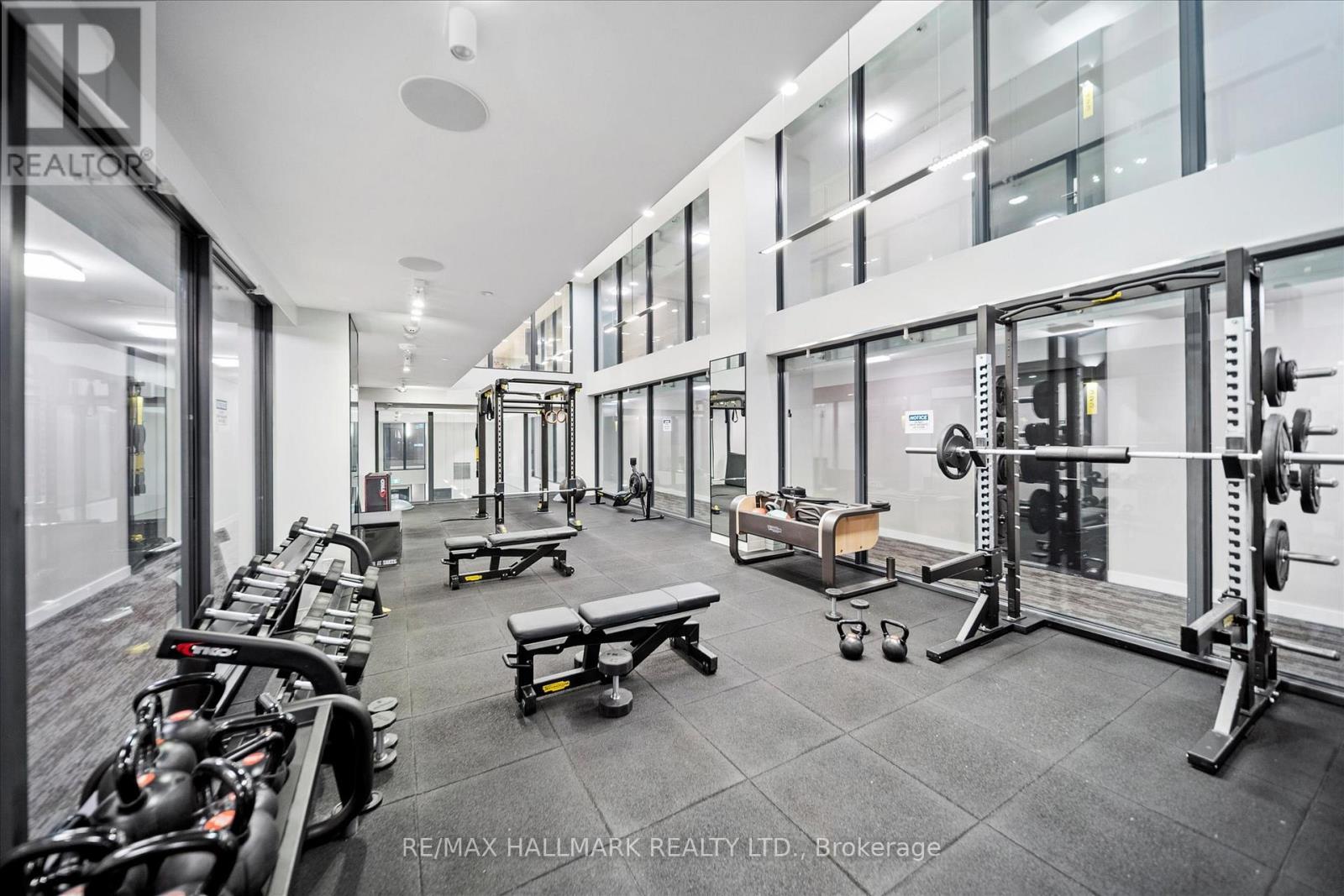 Photo 24 of 413 158 Front Street E, Toronto ON