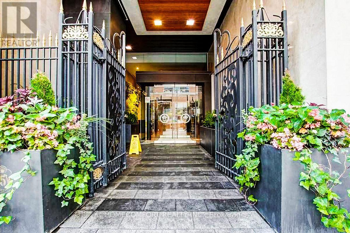 Photo 3 of 1703 375 King Street W, Toronto ON