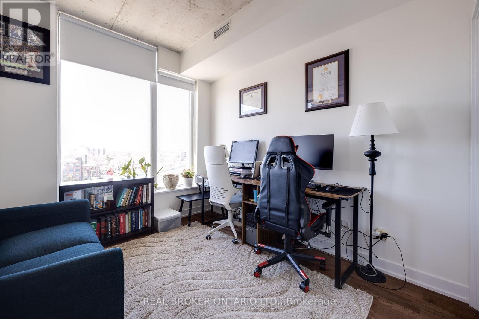 Photo 11 of 914 20 Minowan Miikan Lane, Toronto ON
