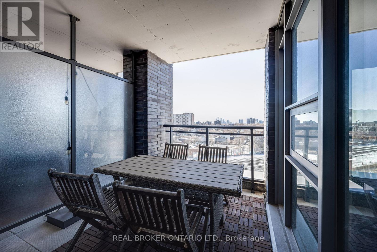 Photo 14 of 914 20 Minowan Miikan Lane, Toronto ON