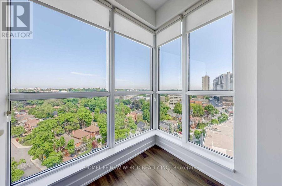 Photo 8 of 1308 60 Berwick Avenue, Toronto ON