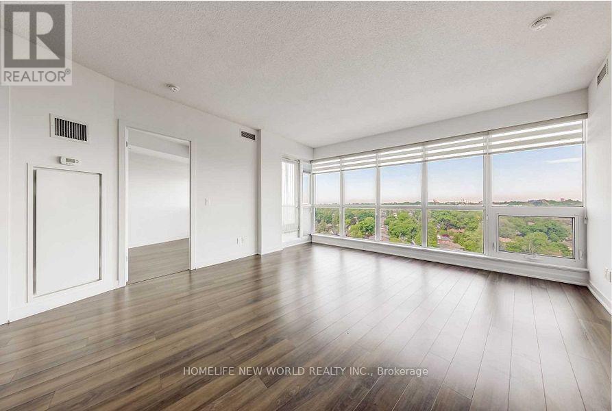 Photo 1 of 1308 60 Berwick Avenue, Toronto ON