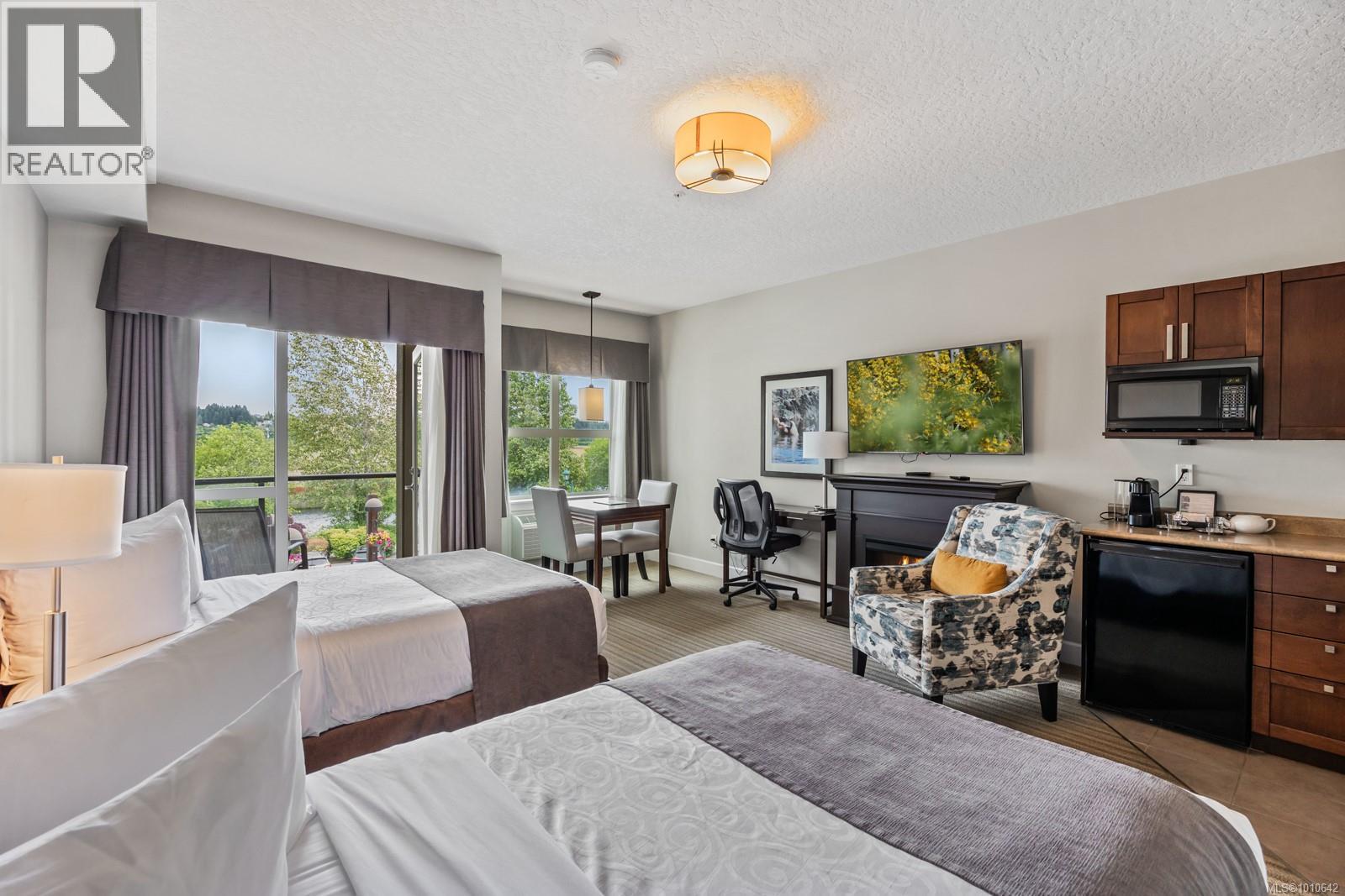 208A-D 1730 Riverside Lane, Courtenay