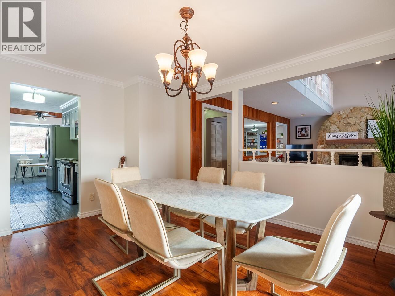 Photo 16 of 1042 Victoria Drive, Port Coquitlam BC