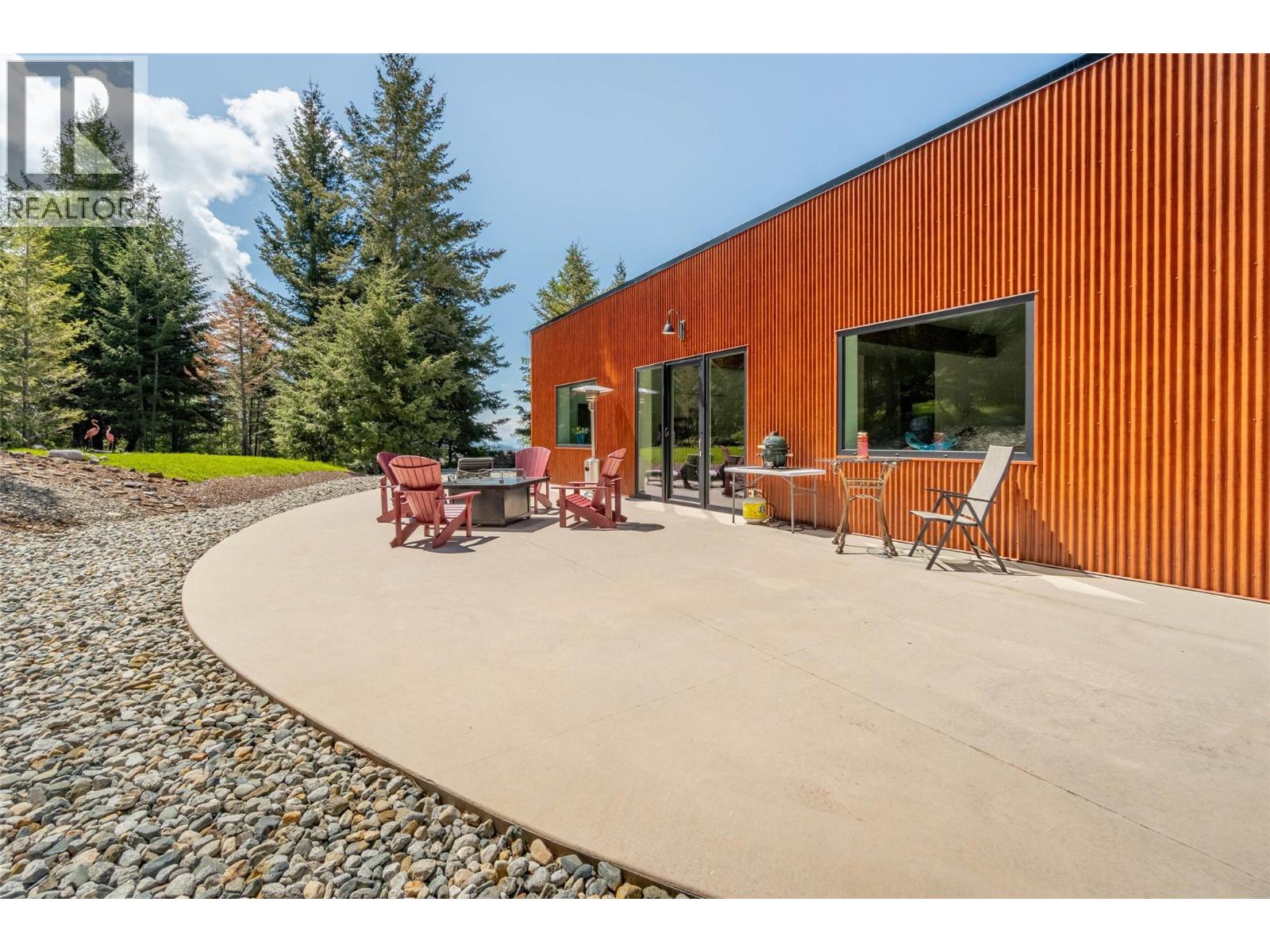 1324 Timberwolf Trail Road, Bridesville