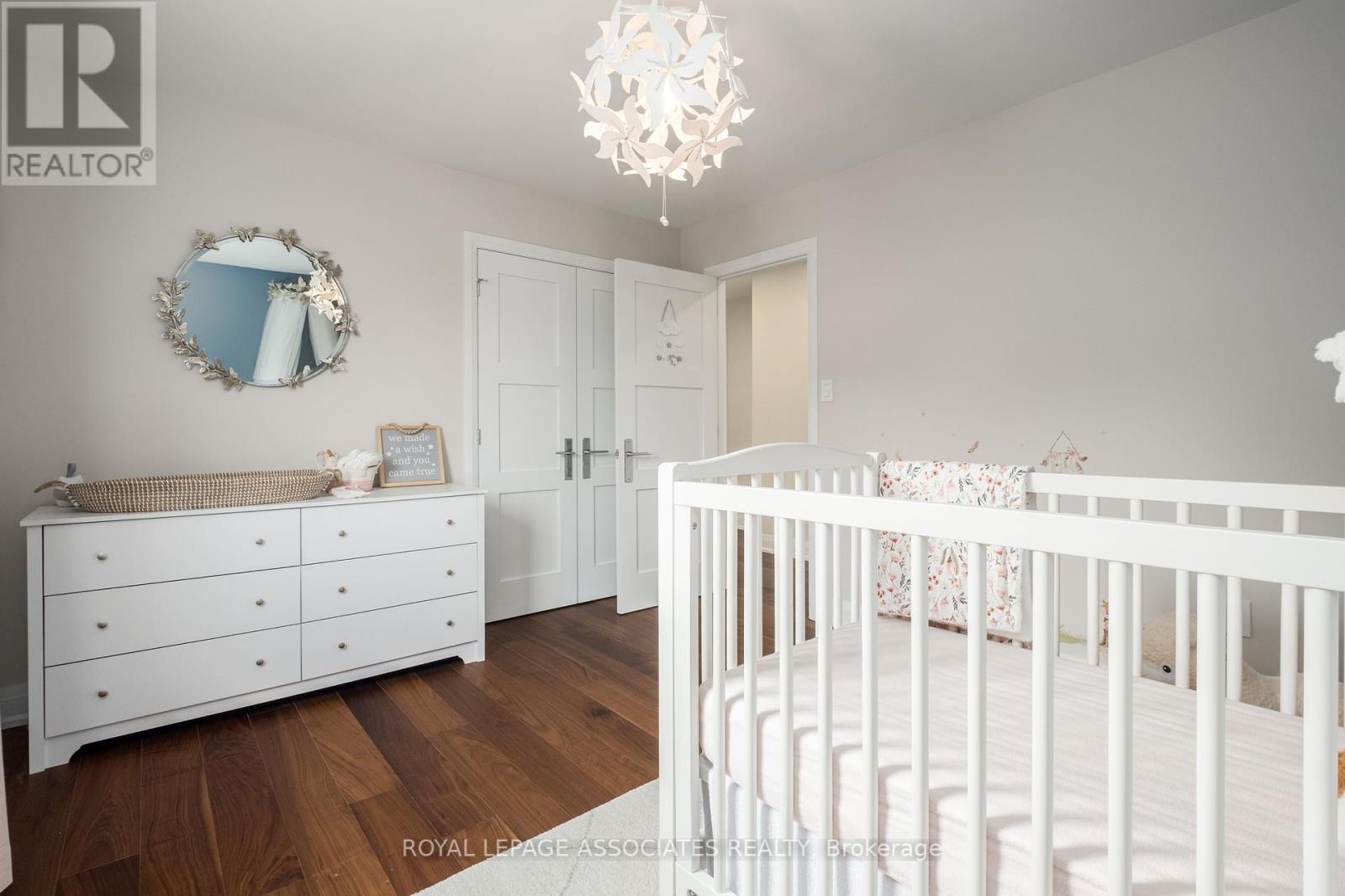 Photo 30 of 5 Rockland Crescent, Whitby ON