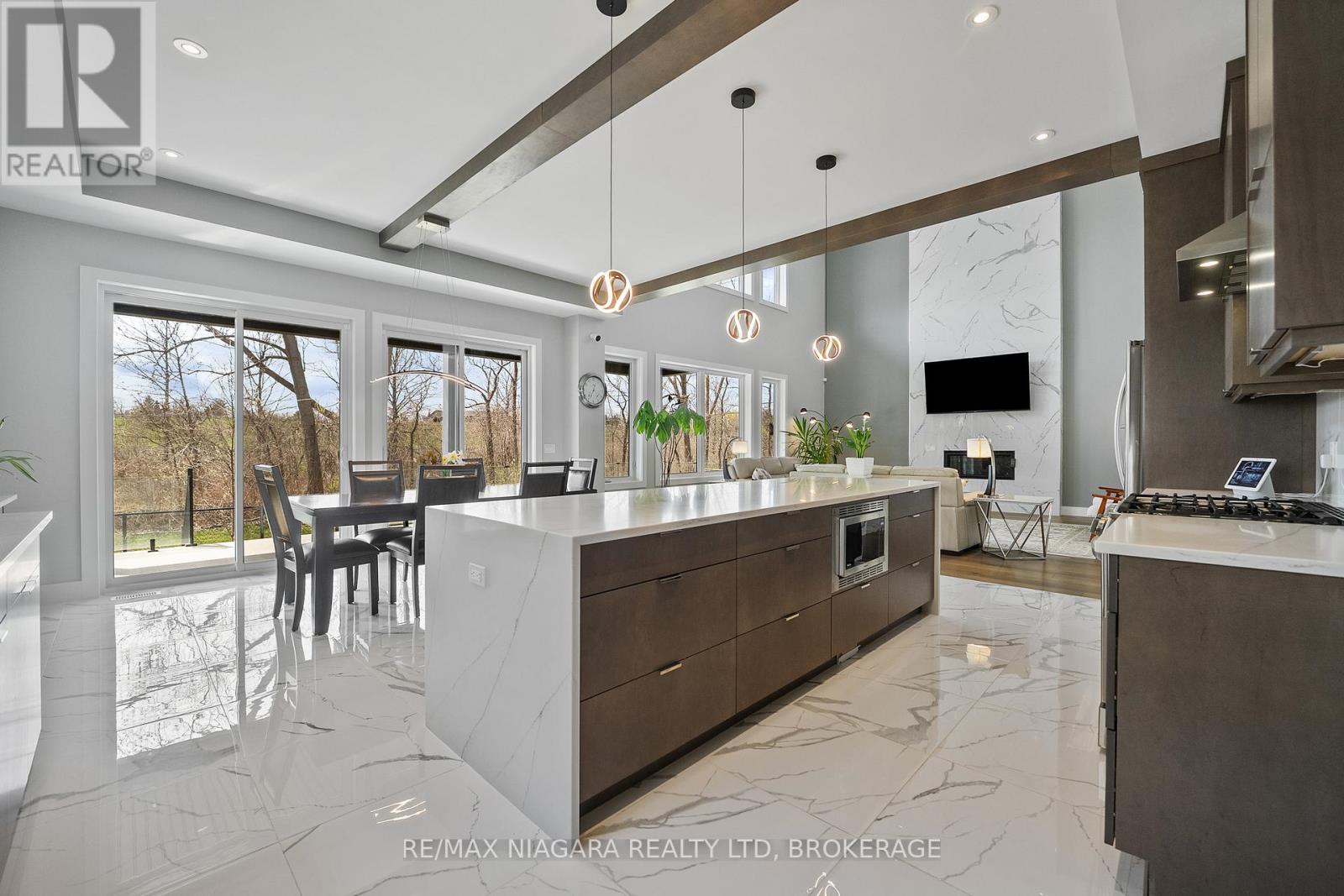 Photo 19 of 90 Millpond Road, Niagaraonthelake ON