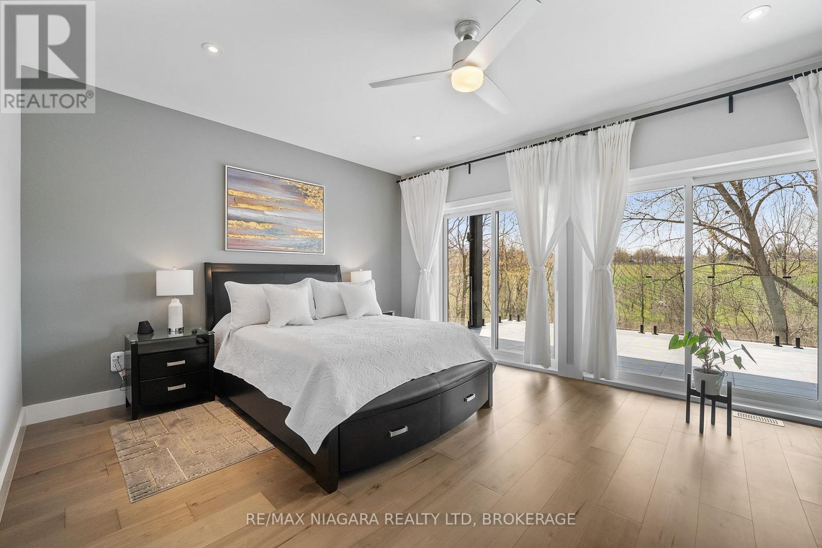 Photo 26 of 90 Millpond Road, Niagaraonthelake ON