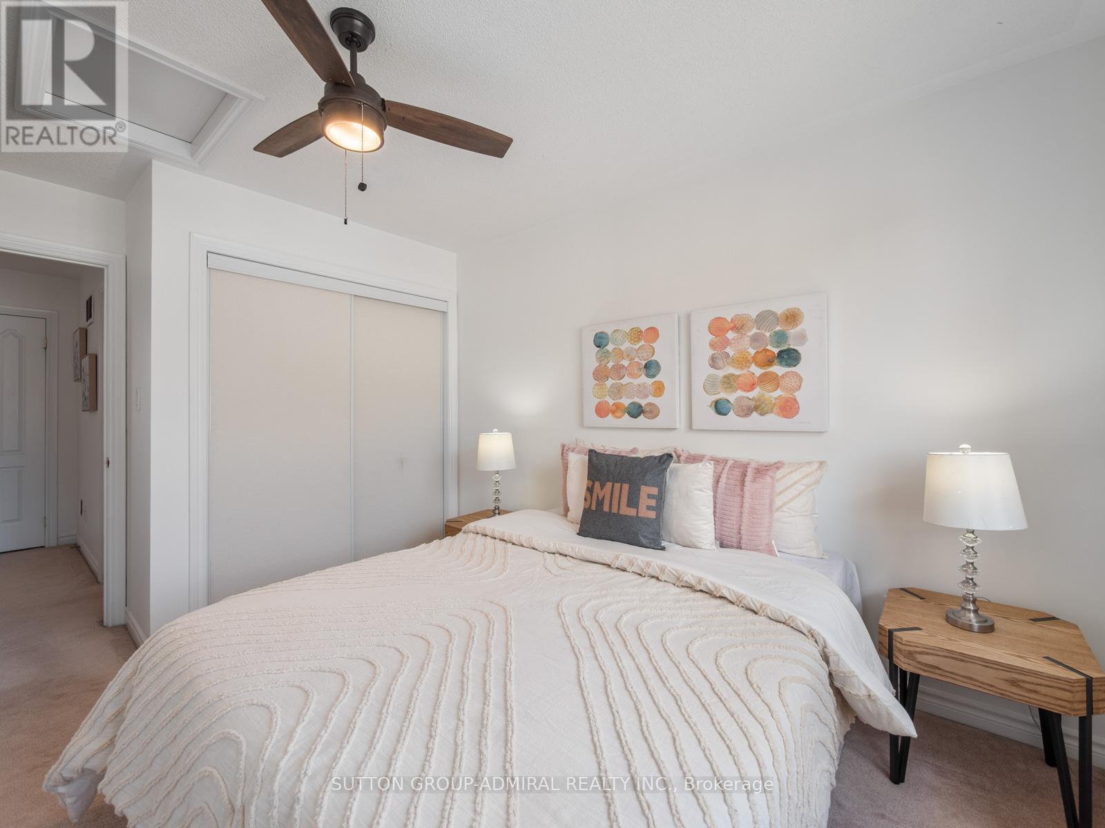 Photo 14 of 175 Gail Parks Crescent, Newmarket ON