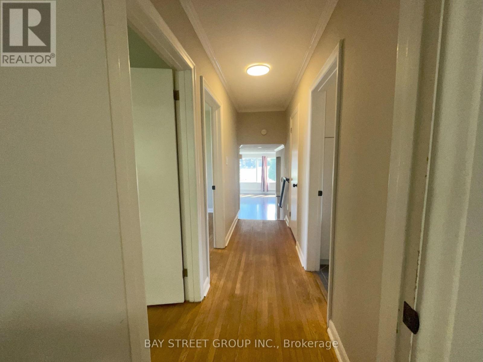 Photo 14 of Upper Unit 80 Hostein Drive, Hamilton ON