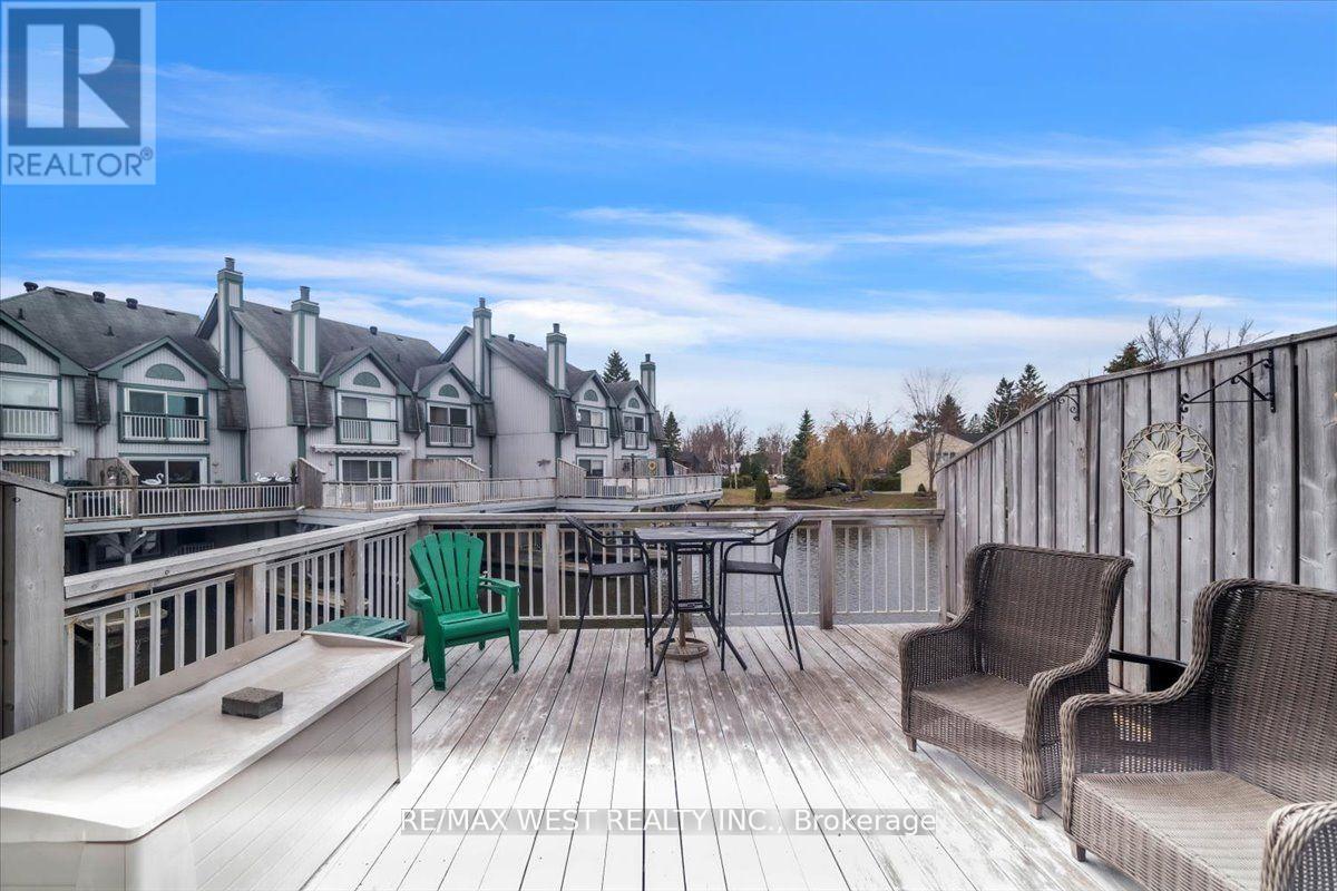 Photo 3 of 9 24 Laguna Parkway, Ramara ON
