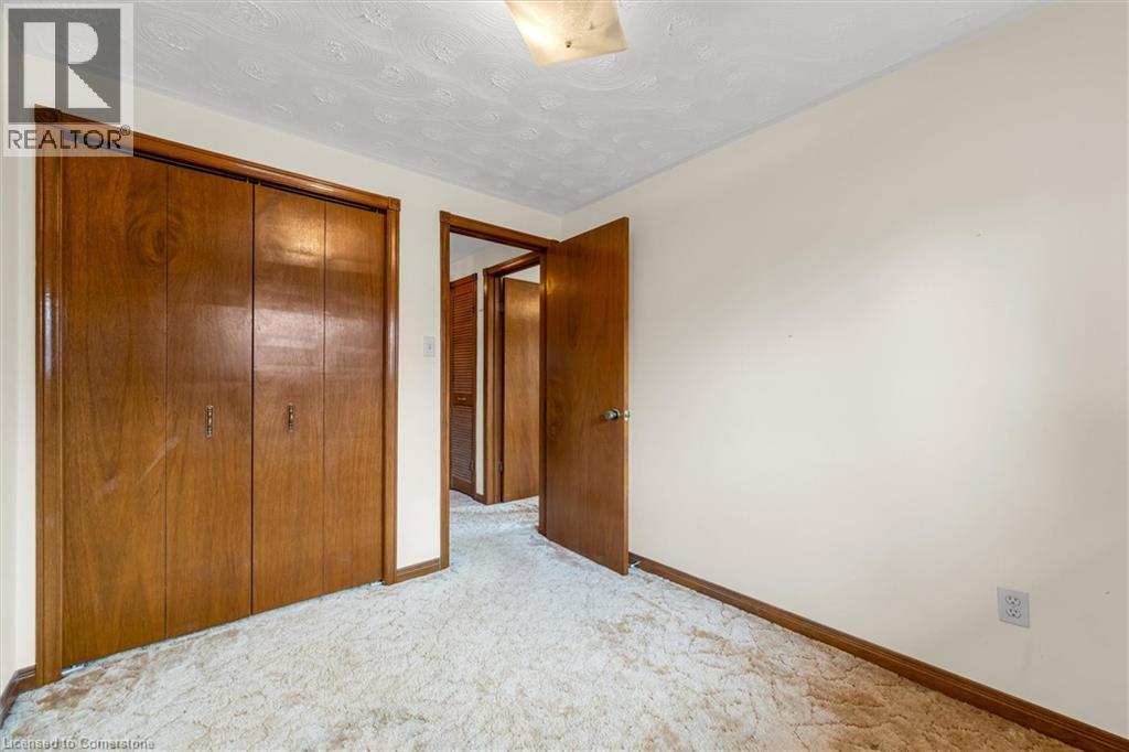 Photo 25 of 120 Ravenbury Drive, Hamilton ON