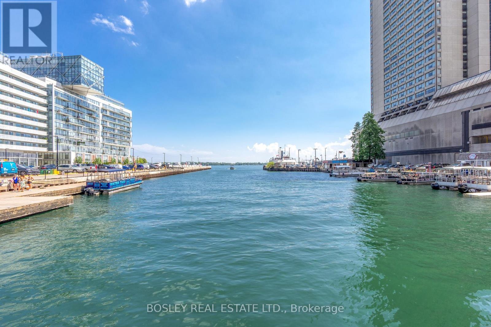 Photo 34 of 311 15 Queens Quay E, Toronto ON