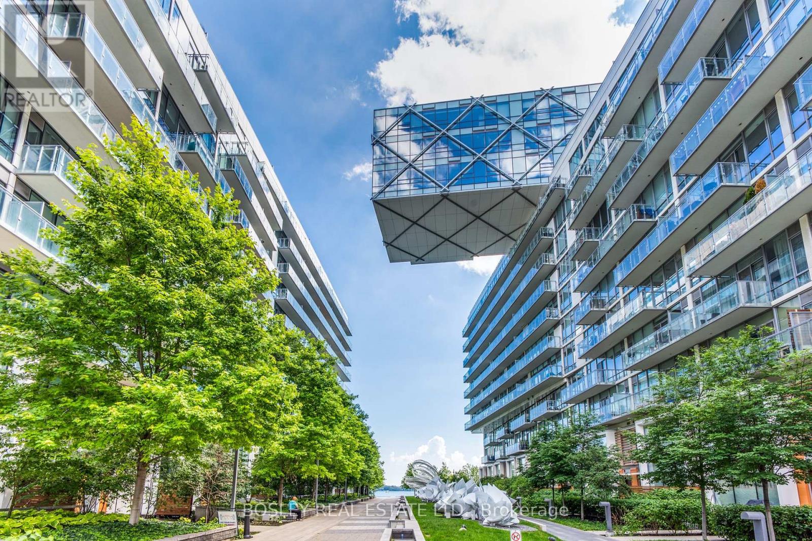 Photo 31 of 311 15 Queens Quay E, Toronto ON