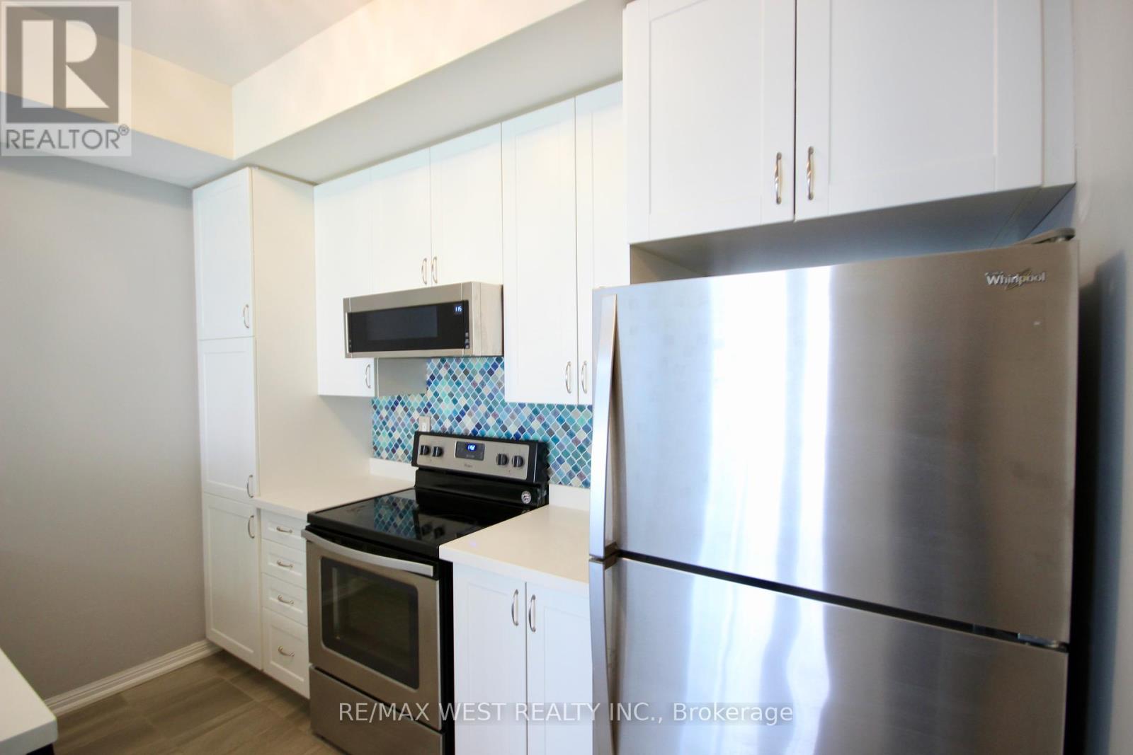 Photo 6 of 273 250 Sunny Meadow Boulevard, Brampton ON