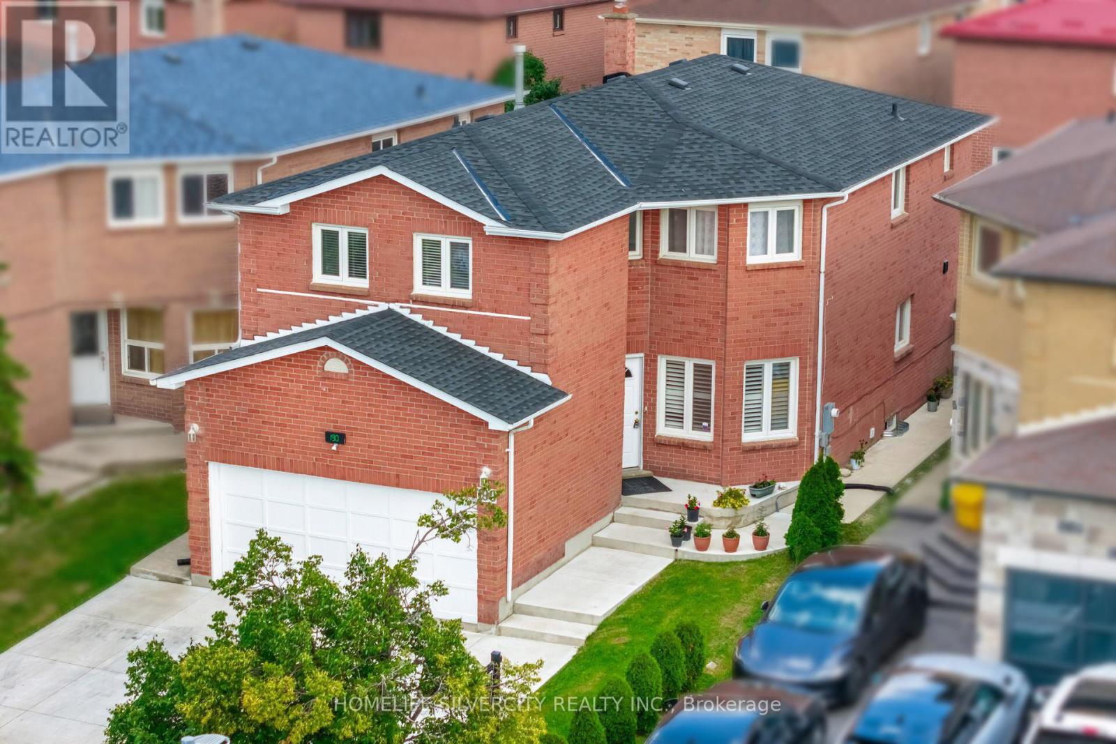 Photo 43 of 190 Major Wm Sharpe Drive, Brampton ON
