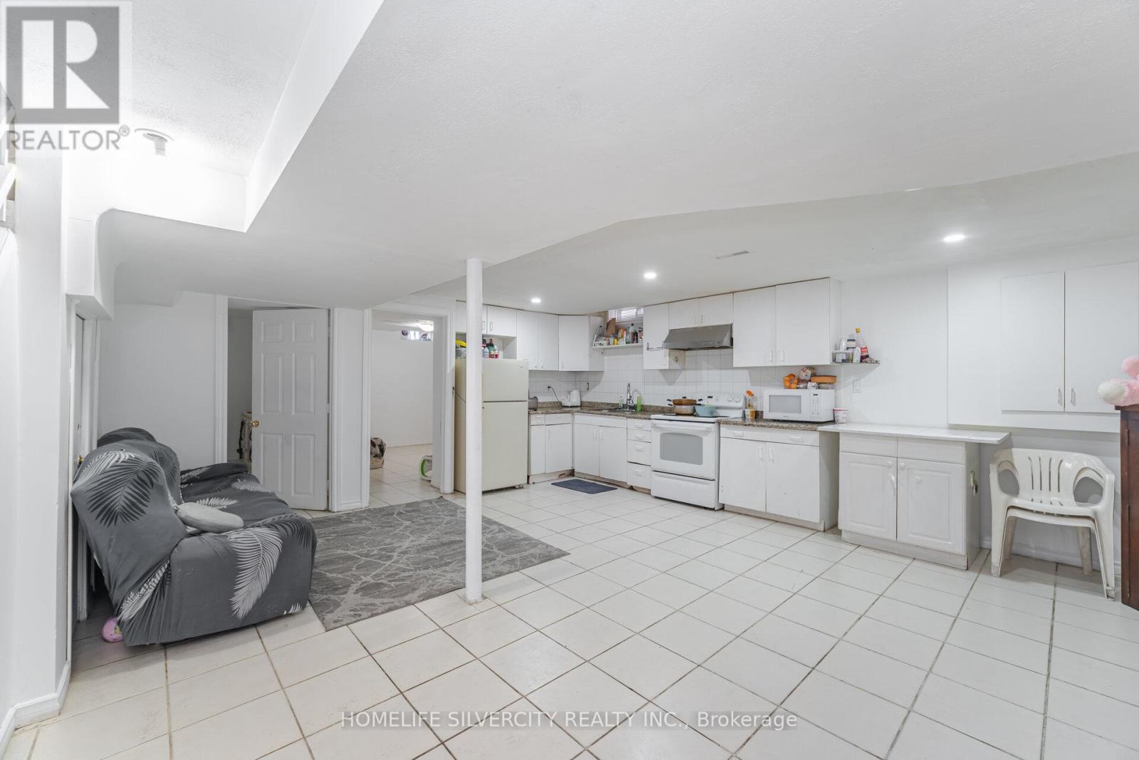 Photo 47 of 190 Major Wm Sharpe Drive, Brampton ON