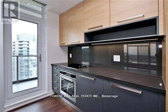 Photo 11 of 2405 36 Park Lawn Road, Toronto ON
