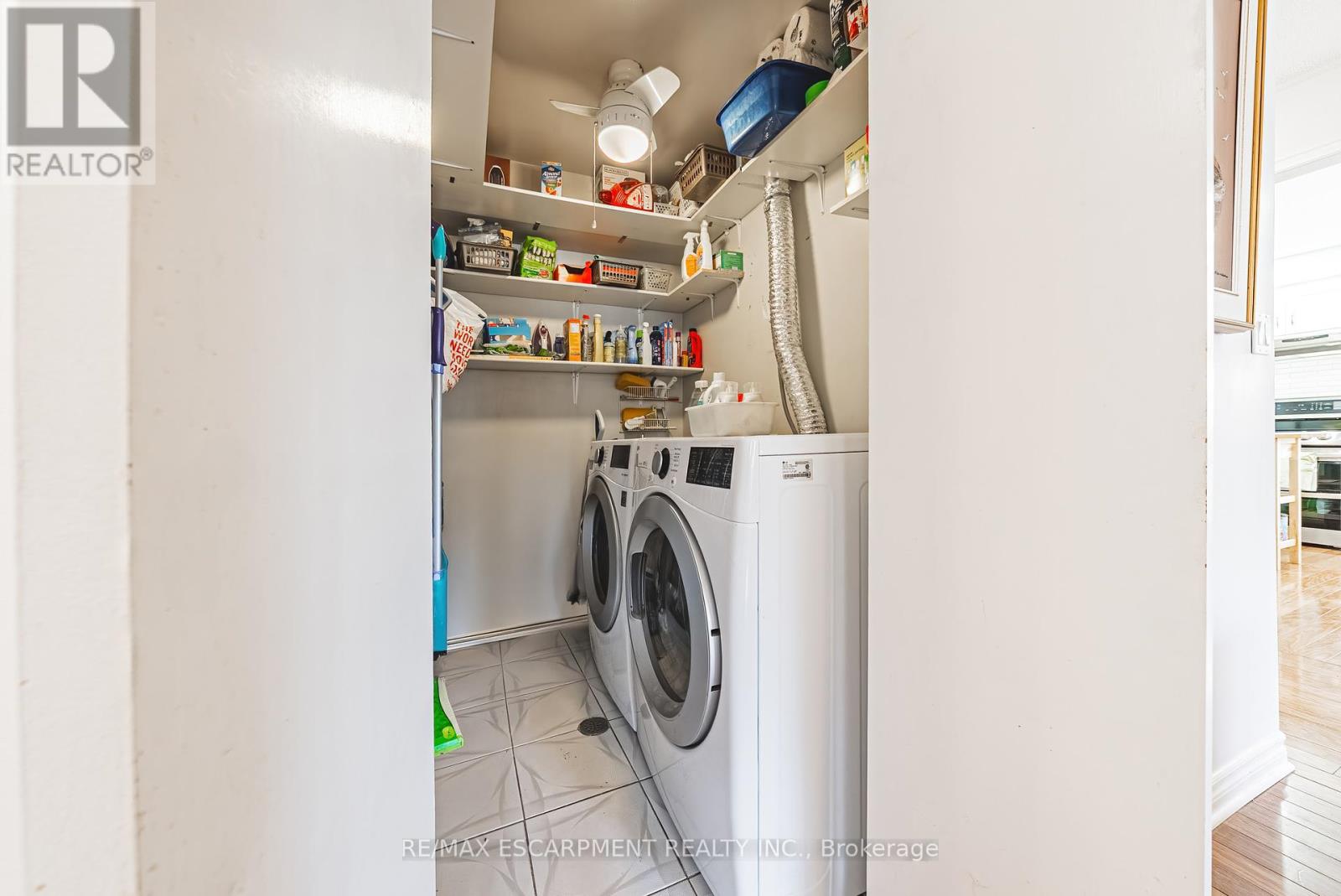 Photo 30 of 6 3050 Pinemeadow Drive, Burlington ON