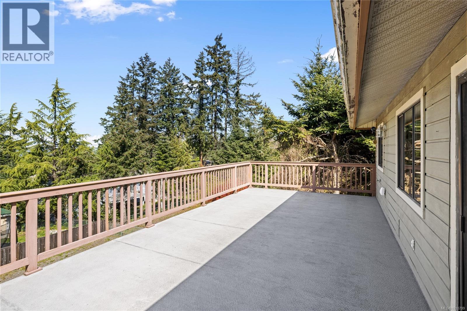 Photo 28 of 7496 Clark Cres, Lantzville BC