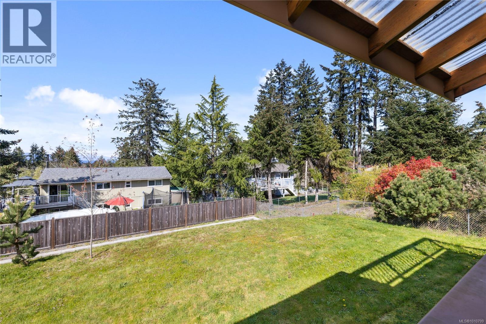 Photo 29 of 7496 Clark Cres, Lantzville BC